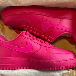 SOLD NWT Nike Airforce 1 07’ in Fireberry